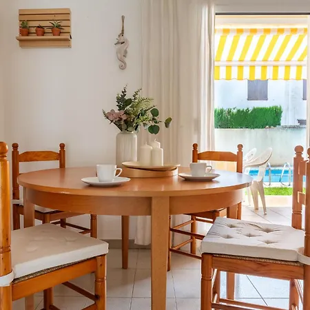 Сasa de vacaciones Casa Matilda L' Escala