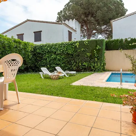 Casa Matilda Сasa de vacaciones L' Escala